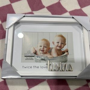 Malden Silver and White Twins Frame